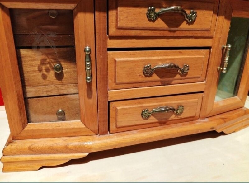 Cutie vintage franceza pentru bijuterii